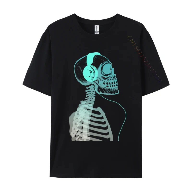 Skeleton Listening To Music With Headphones On His Skull T Shirt Black Vintage T-Shirt Pure Cotton Unique Camisas Hombre