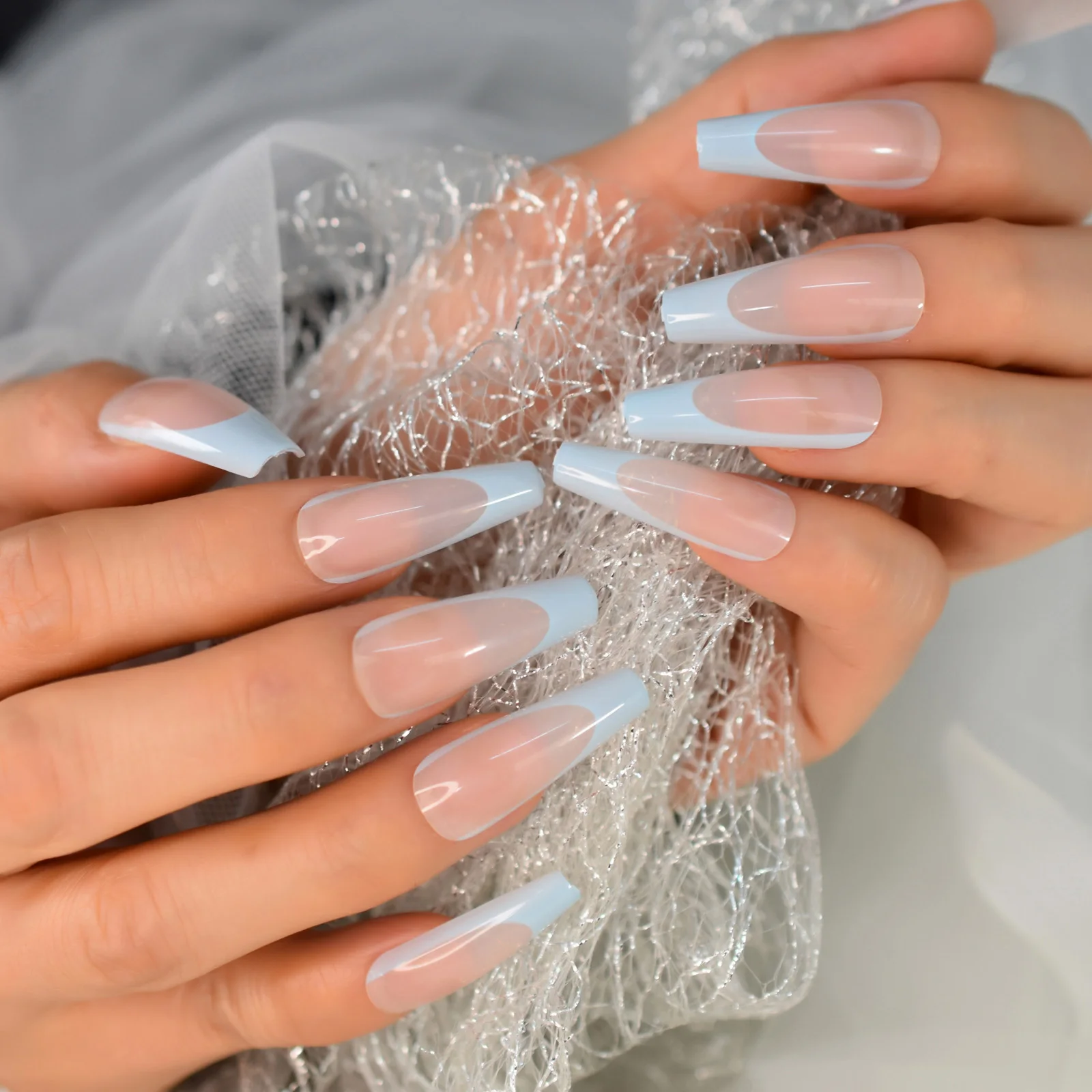 Stampa francese extra lunga lucida azzurra su unghie finte Ballerina nuda Bara Stampa sulle unghie Suggerimenti per nail art con copertura completa