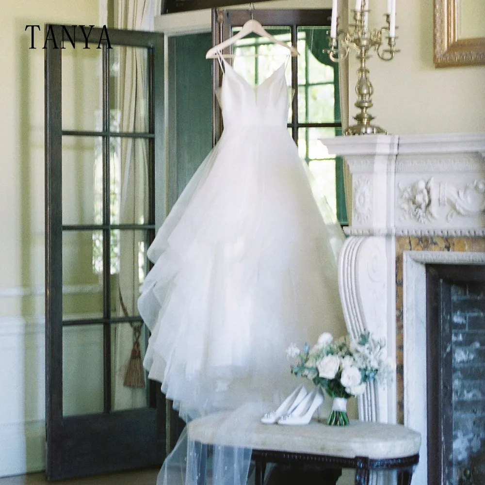 Robe de Mariée Élégante en Satin et Tulle à Bretelles Spaghetti, Col en V, pour Séance Photo, Ligne A, avec Traîne