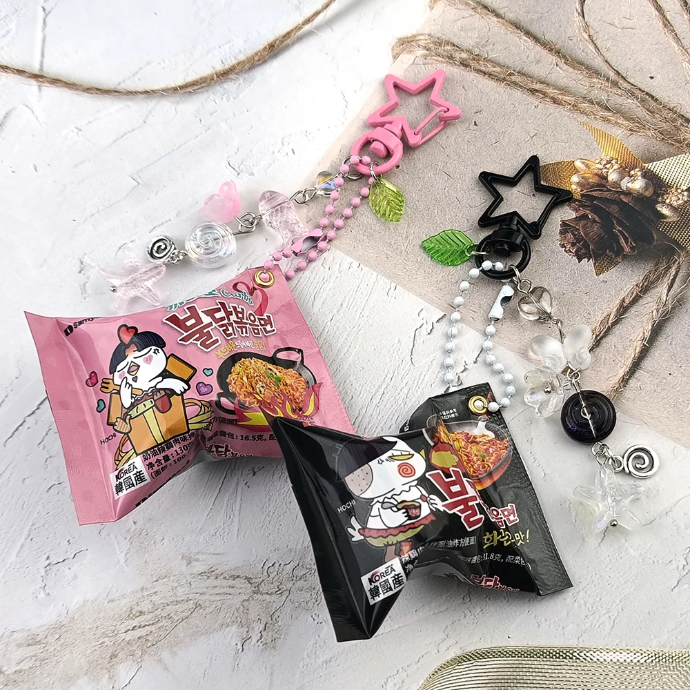 Llaveros Coreanos Buldak Ramen Únicos y Elegantes, Accesorios Hechos a Mano, Regalos