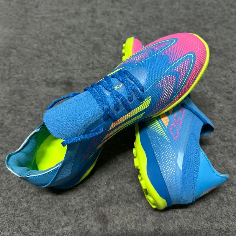 

New Men Fast TF/FG Soccer Shoes Professional Society Football Field Boots Resistant Comfortable Unisex Non Slip Booties Sneaker