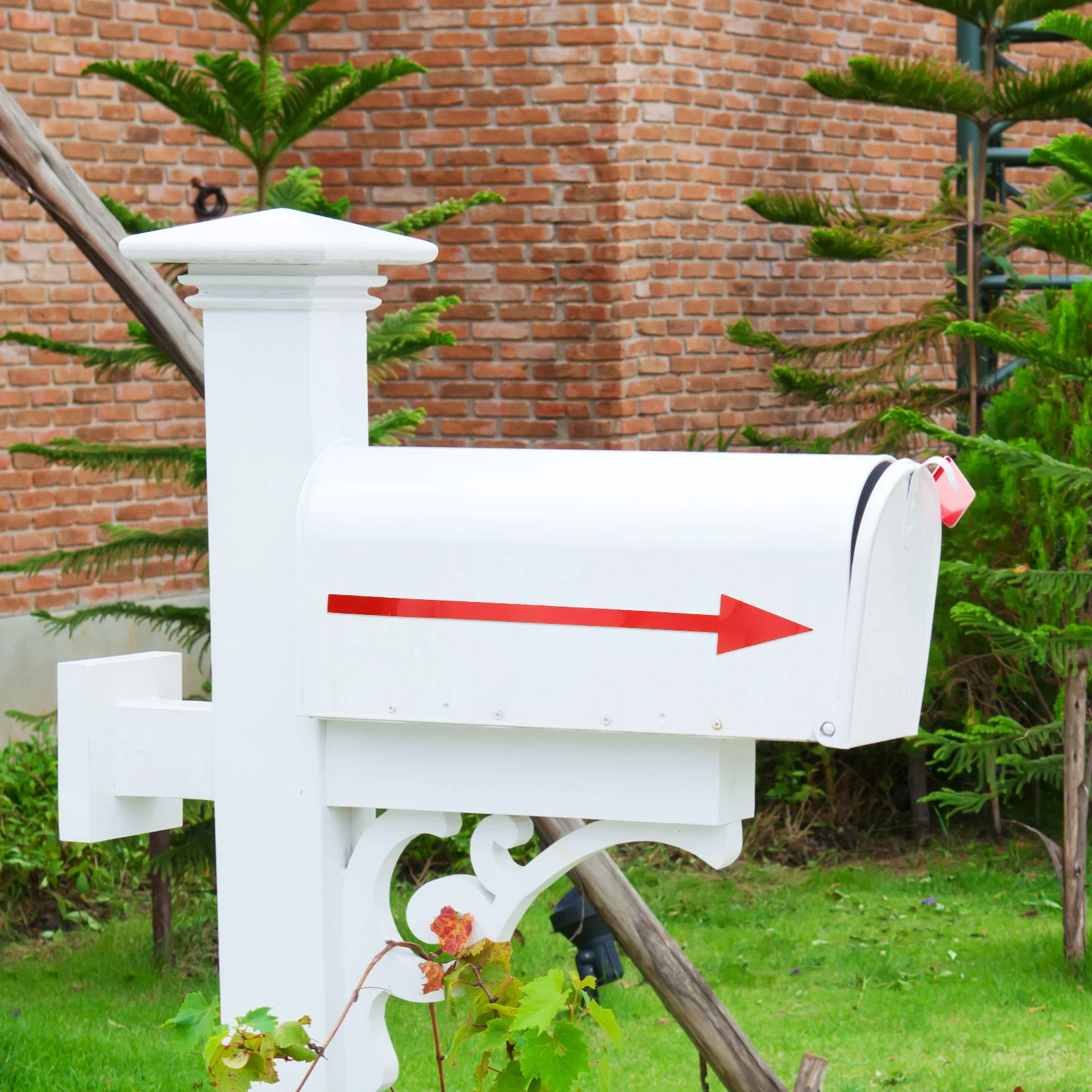 

5Pcs Reflective Mailbox Arrow Decals Bright Visible Outdoor Safety Stickers for Accurate Delivery Directional Signage