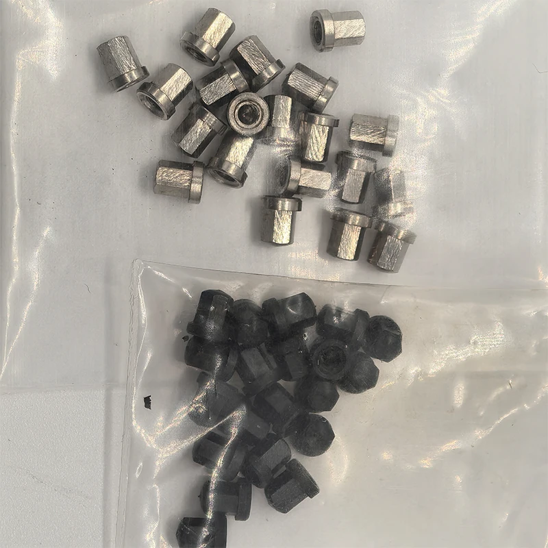 20 Stück Metall-Radmuttern M2 für 1/14 Tamiya RC Truck Kipper für SCANIA 770S 56368 für VOLVO für ACTROS LESU Modellauto