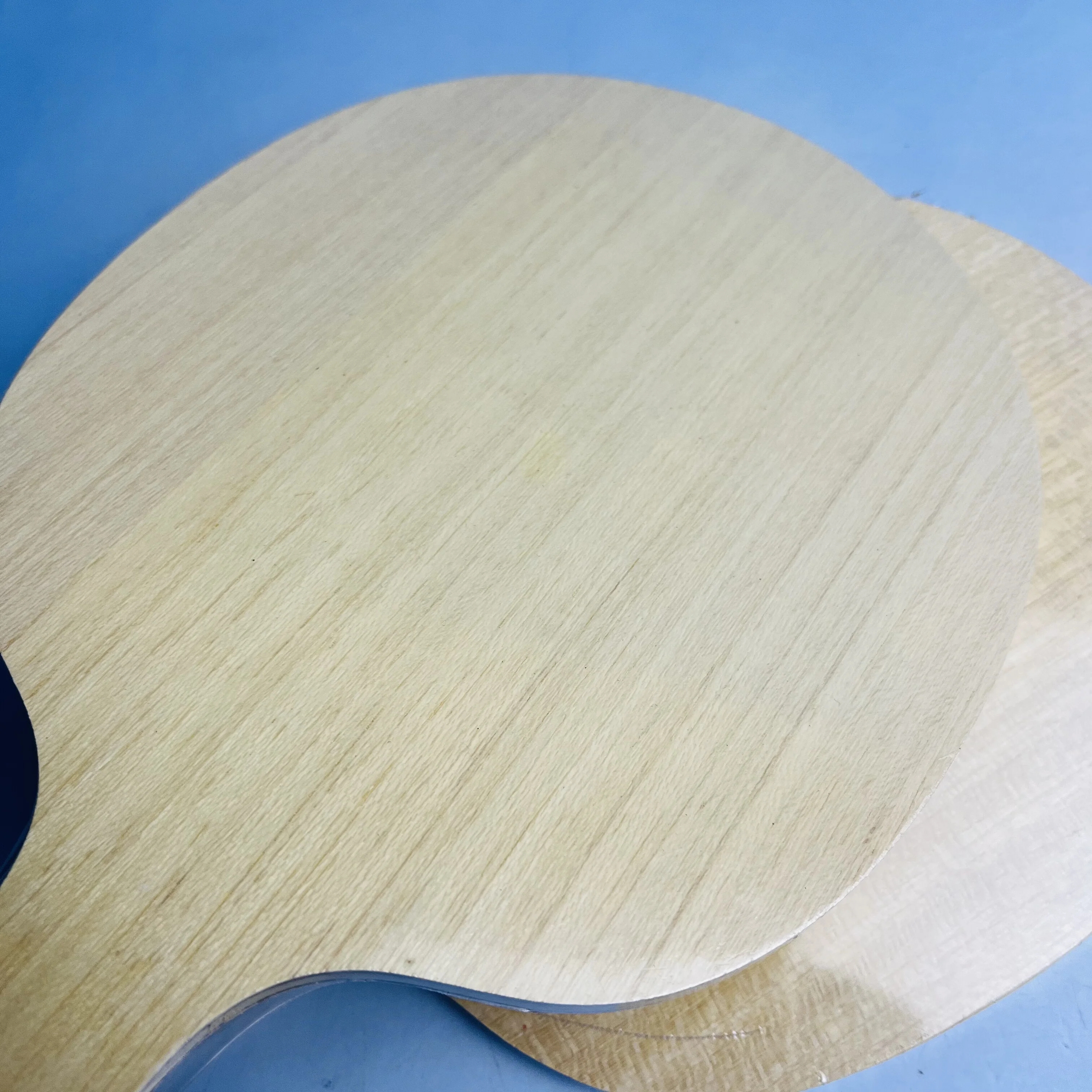 Table Tennis Blade with Limoni - đánh giá và giá Xu Xin Table Tennis