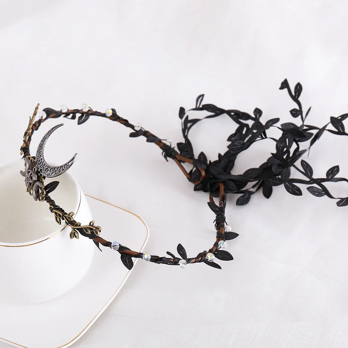 Handmade Punk Braided Headband for Women, Original Crown Hair Accessory, Boho Retro Style, Wholesale Fashion Hairband from Facto