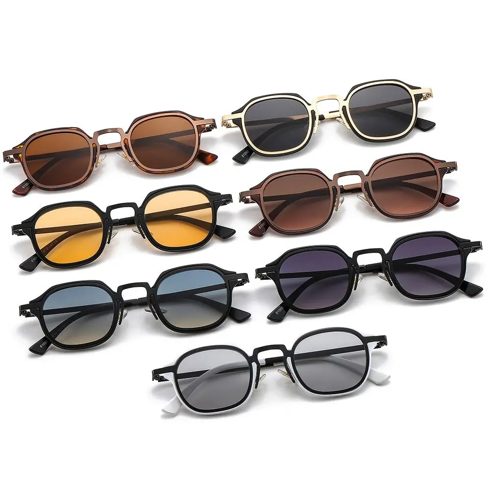 2024 Fashion Square Small Sunglasses Women Men Trendy Shades UV400 Vintage Y2K Driving Sun Glasses Punk Metal Frame Eyewear