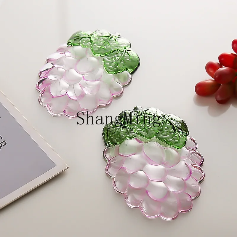 

DSA purple grape small fruit dried fruit glass inventory heart plate decorative plate