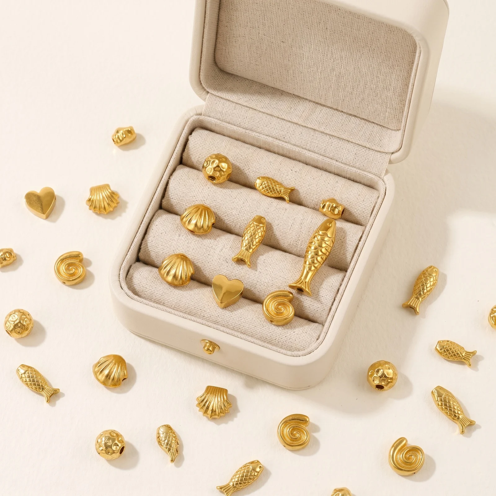 2pcs 304 Stainless Steel Beads Fish Shell Heart Geometric 18K Gold Plated Spacer Beads For DIY Jewelry Making Necklace Bracelet