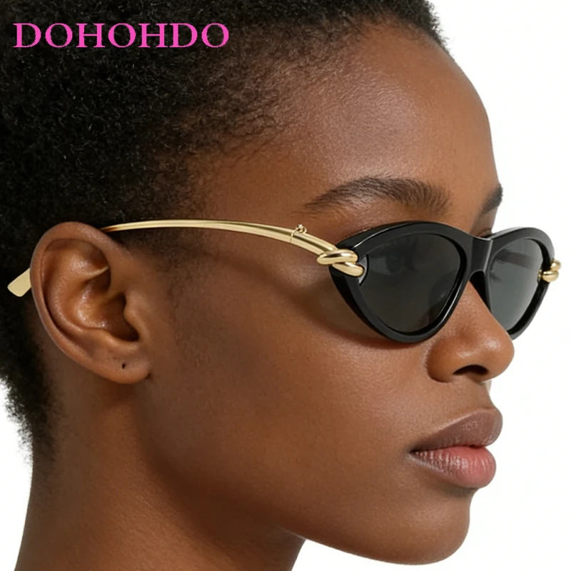 

New Luxury Vintage Small Metal Frame Oval Sunglasses For Women Brand Designer Shades Outdoor Driving Travel Eyewear UV400 Lentes