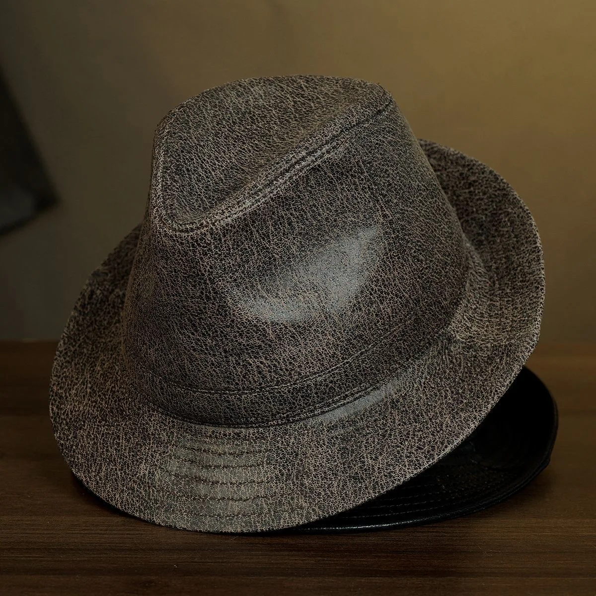 Retro High Quality Genuine Leather Cowhide Formal hat For Men Gentleman CowSkin Short Brim Print Top Hat Male Shows Gentleman