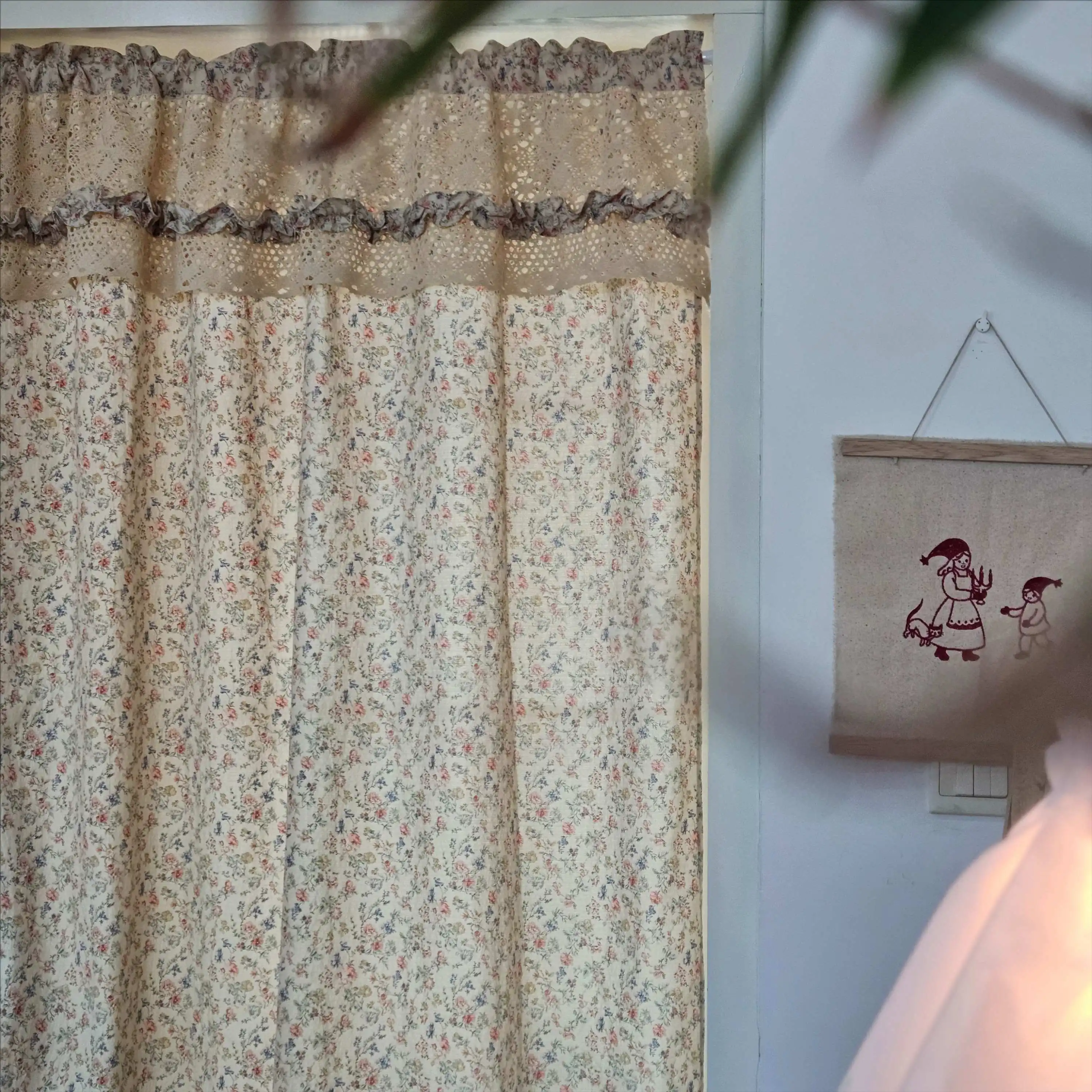 Rustic Double Layer Door Curtain with Wood Grain  Splicing Curtain Head Multi Purpose Room Divider Modern Simple Style
