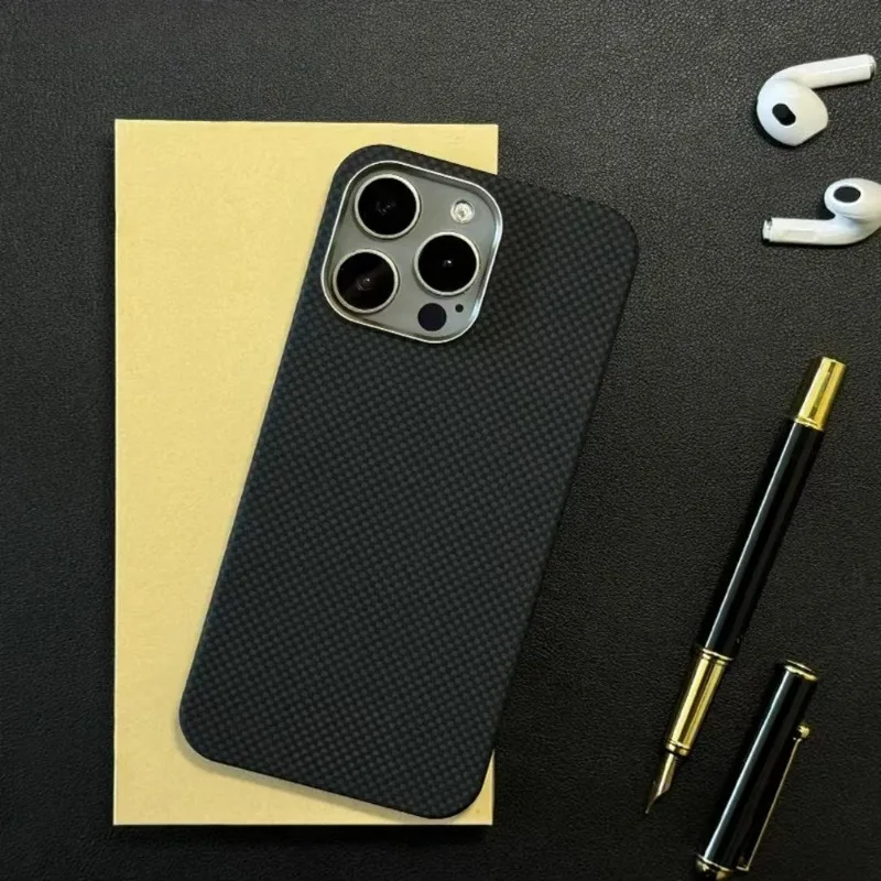 Pour Iphone 14 15 16 Pro Max nouvelle coque Anti-chute vert rayures simples motif léger mince Kevlar fibre de carbone coque de téléphone magnétique