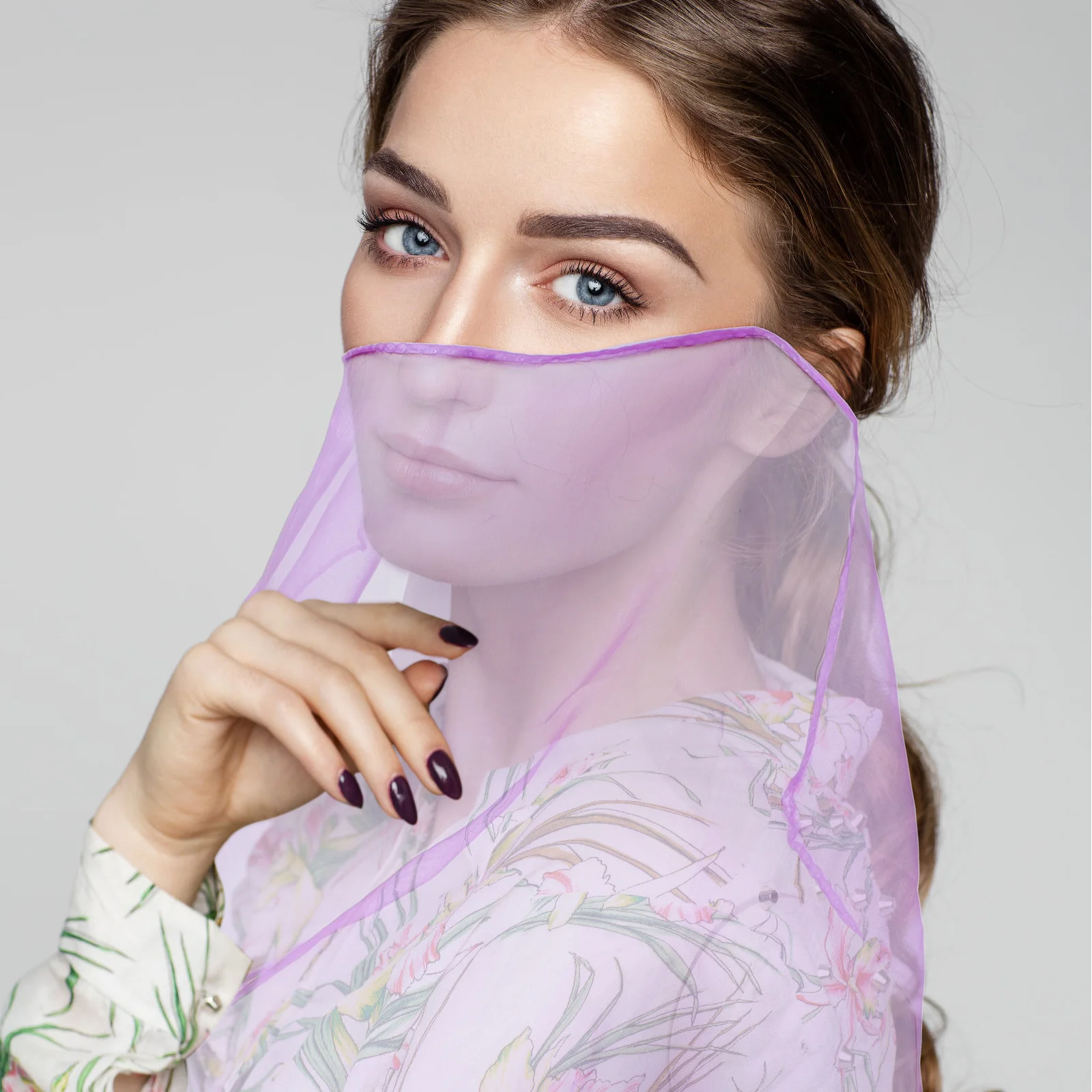

7Pcs Women Sunscreen Silk Scarves Summer Protection Scarves Assorted Colors Soft Breathable Neck Face Headband Outdoor