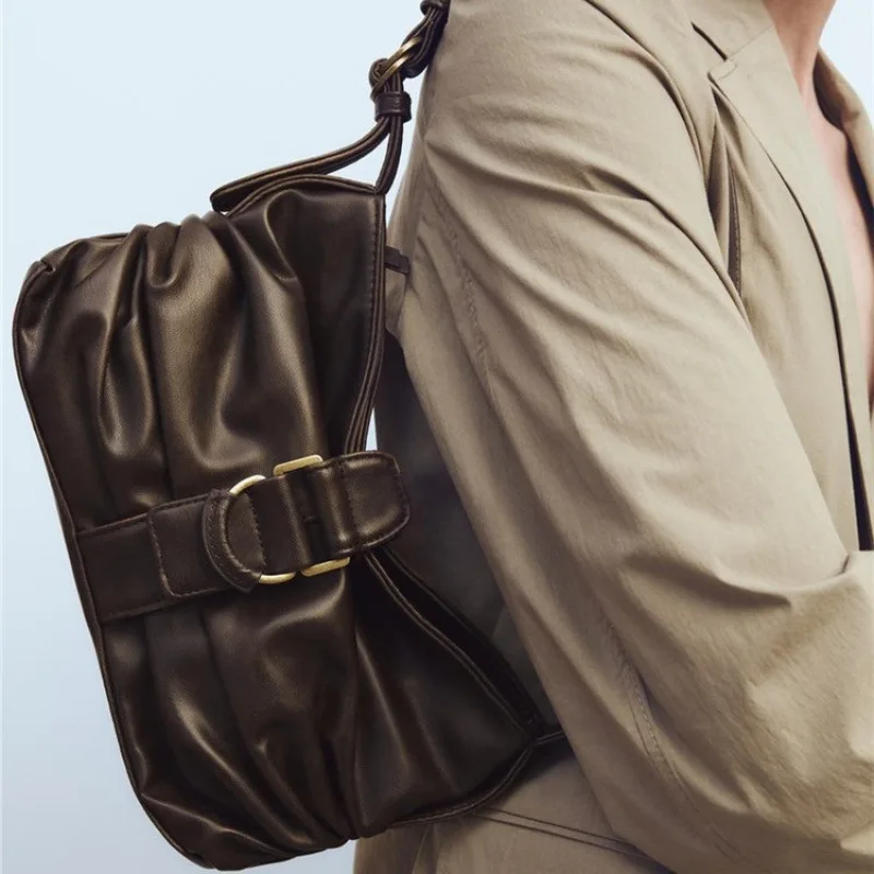 

Женская коричневая сумка через плечо в испанском стиле с декором-пряжкой, модель 2026, для ношения подмышкой