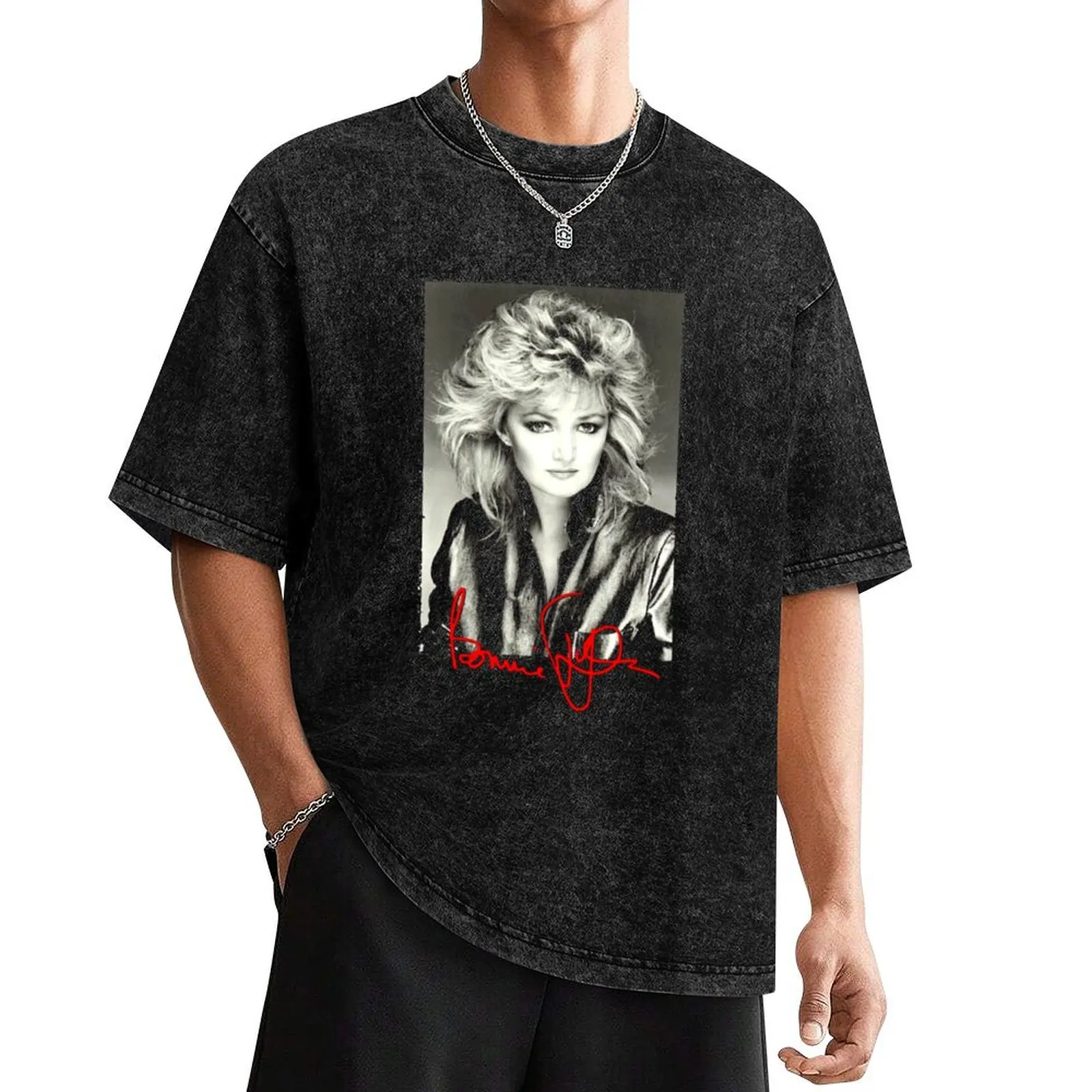 Bonnie Tyler A Hundred and Ten Percent T-Shirt plus sizes anime clothes mens clothes