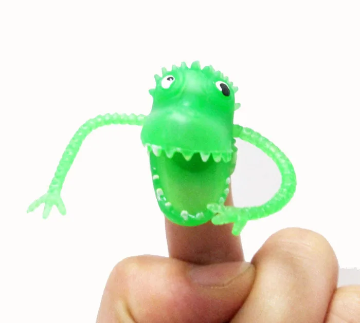 6pcs/set NEW Dinosaur Finger Toys Novely Finger Toys Mini Finger Toys Party Toys Children Small Gifts for Children