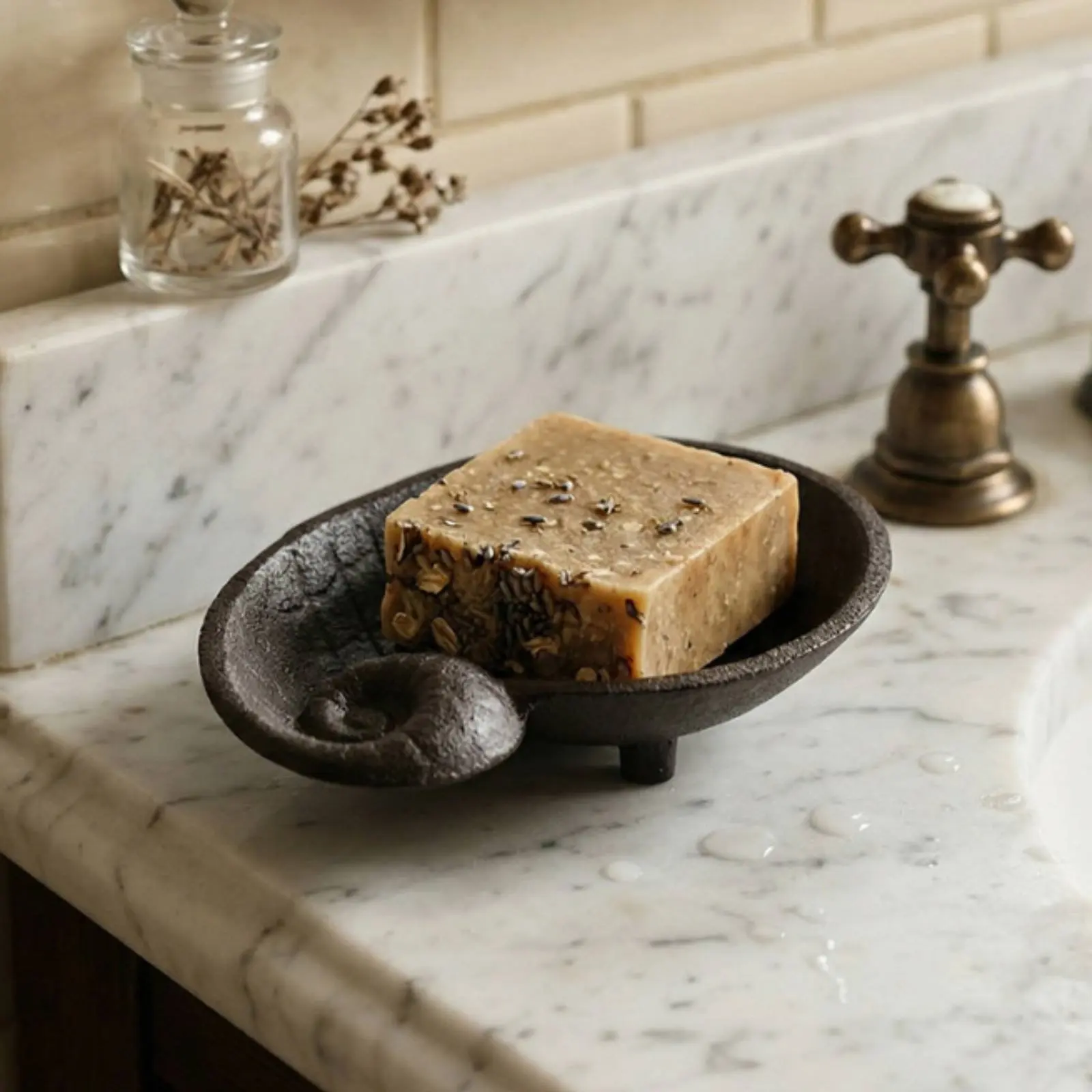 

Cast Iron Soap Dish Vintage-Design Seashell Soap Dish Shell Jewelry Tray Decorative Spiral Home Accessory Heavy 600 G