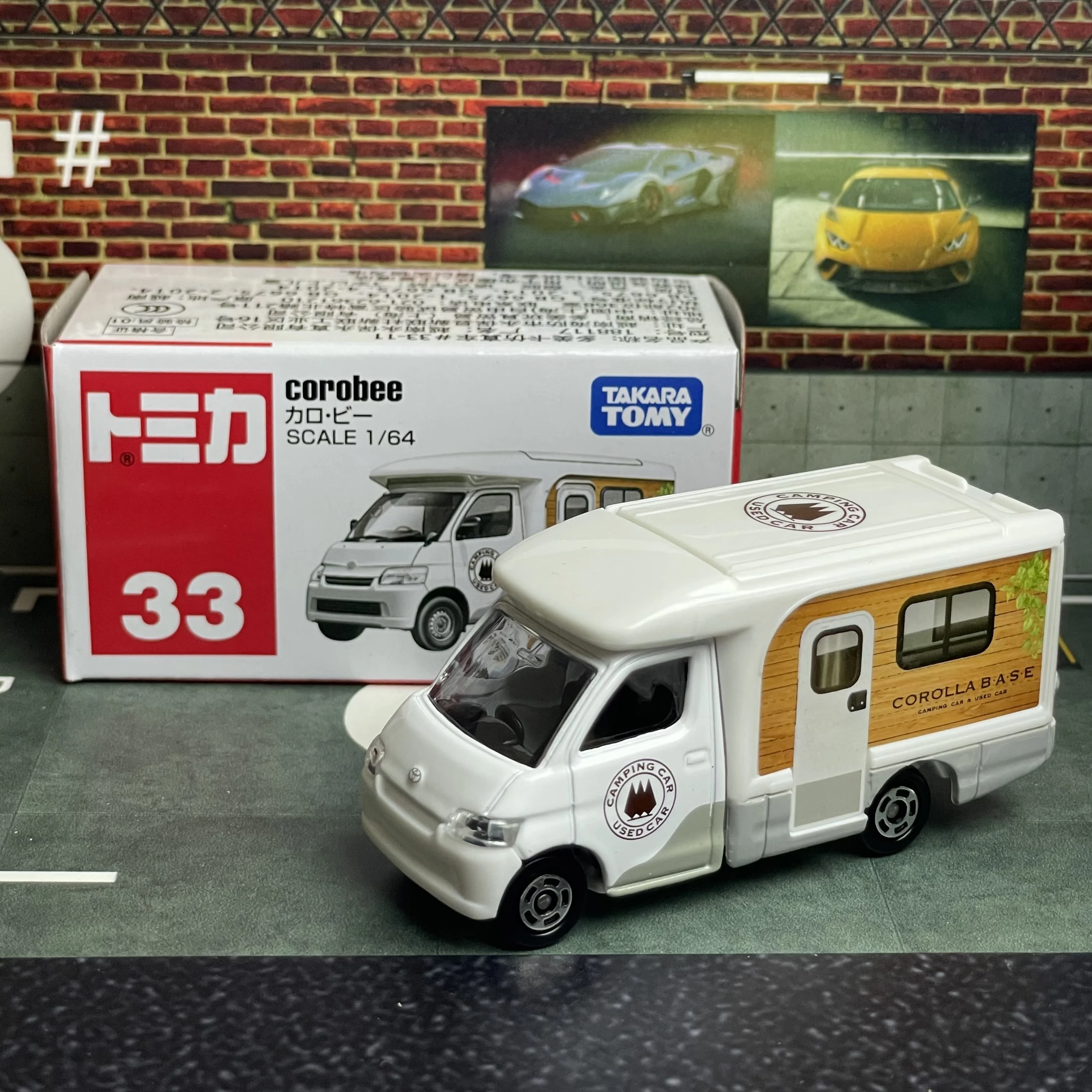 Takara Tomy Tomica No. 33 Carobee Casting Static Casting Static Alloy Car Vehicle Diecast Metal Mode Collection Display Boy Toy