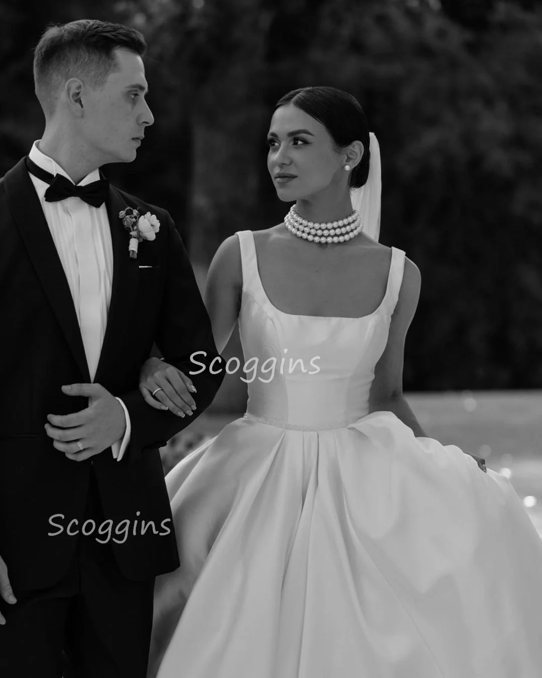 Wedding Dress Elegant And Pretty Women'S Dresses Floor-Length Sleeveless White Satin Cocktail Dresses Formal Occasion Dresses