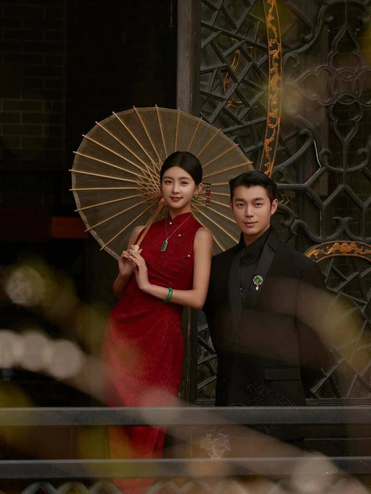 

Red Traditional Chinese Wedding Photoshoot Clothing Couples Renovated Version Studio Photography Outfit 2026 New Style