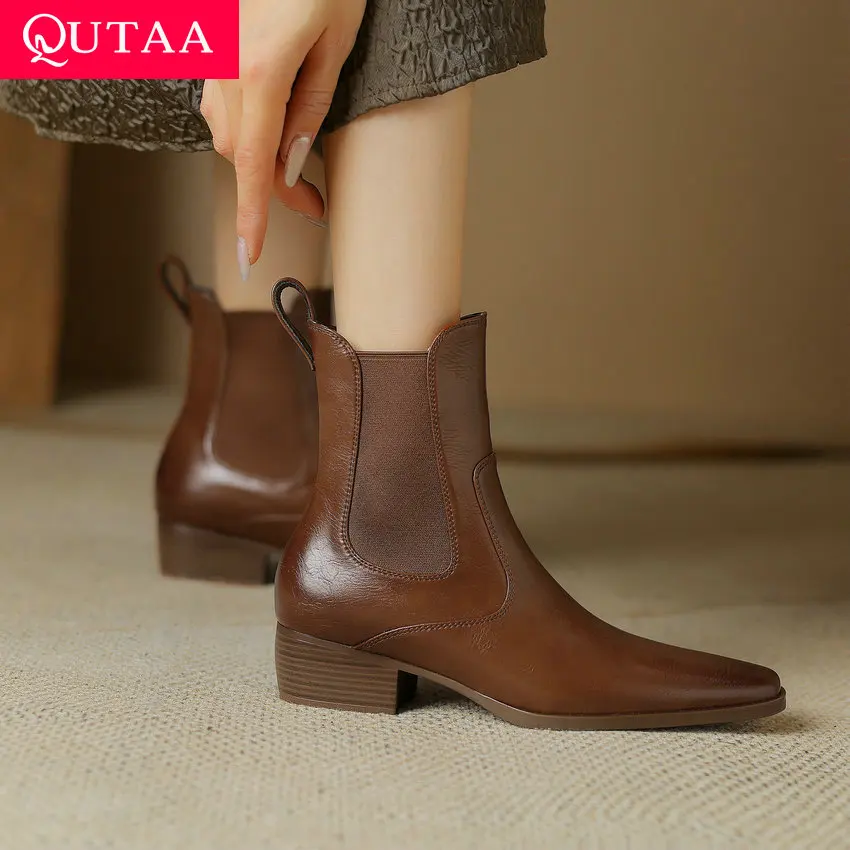 

QUTAA 2024 Women Ankle Boots Motorcycle Western Genuine Leather Shoes Woman Thick Med Heels Pointed Toe Platform Size 34-39