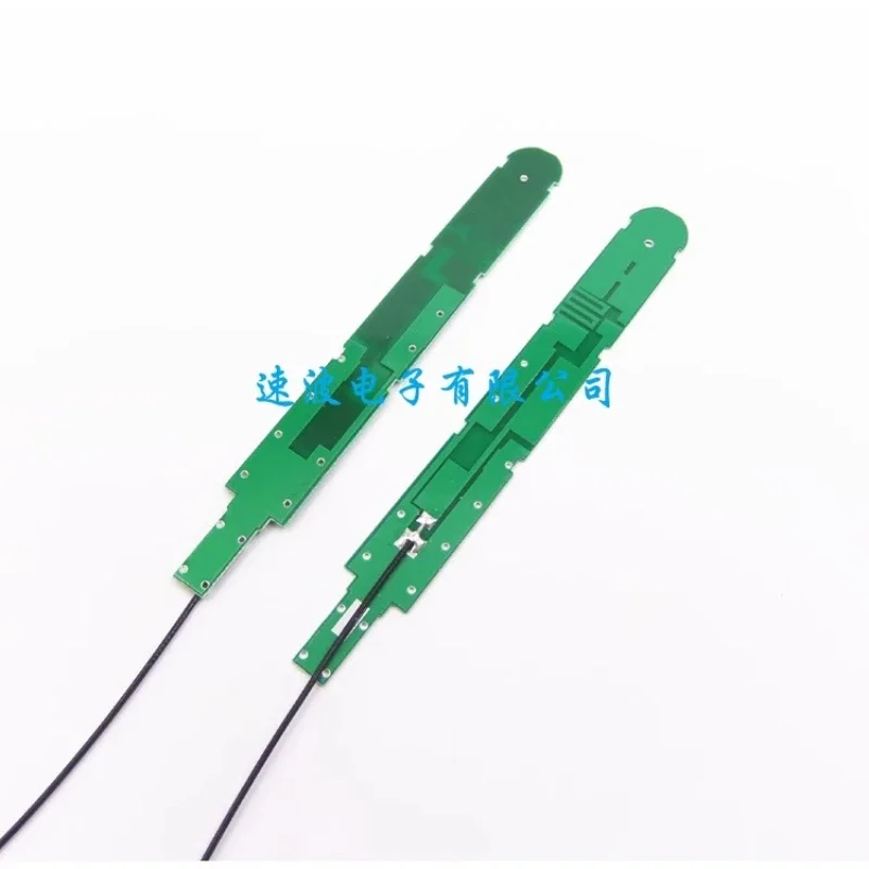 8DBI GSM 3G 4G Built-in Antenna IPEX Interface Internal PCB Board Plate Aerial With 12cm Cable 700-2700MHz Band Antenna