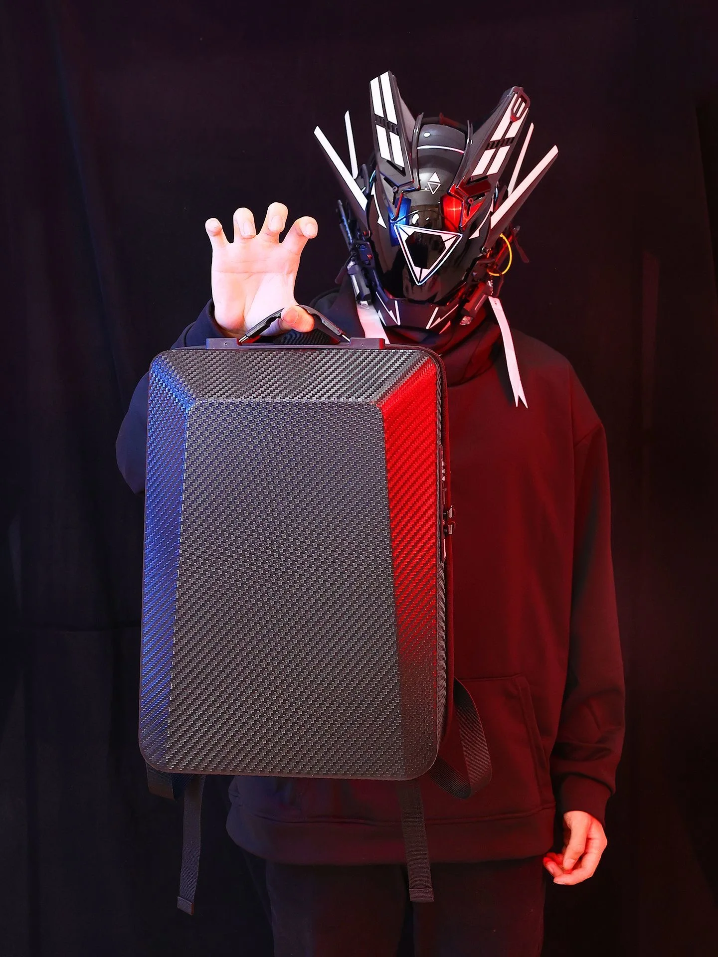 Hard-shell anti-fall large-capacity business computer backpack