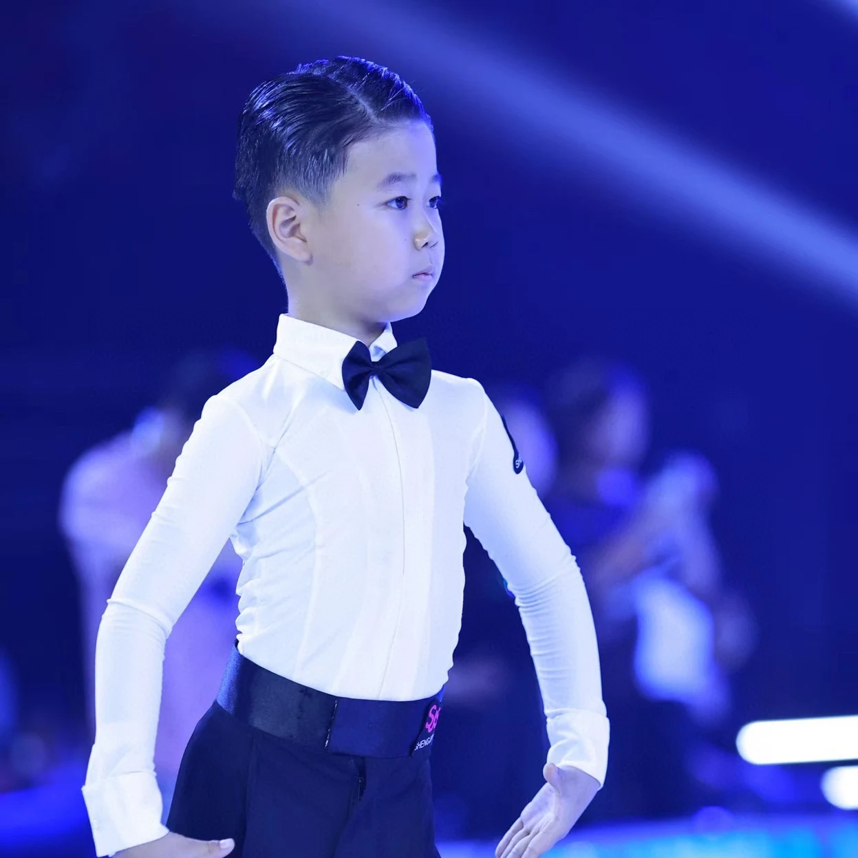 Novos meninos trajes de dança latina topos camisas de manga longa calças chacha rumba tango crianças dança latina desempenho wear dn20331