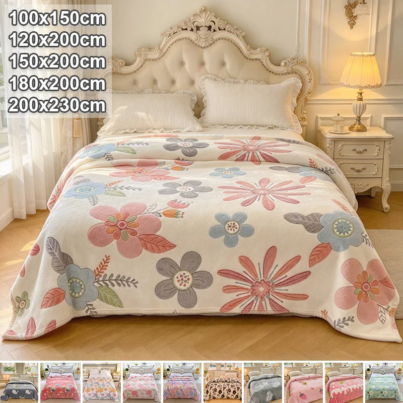 Snowflake Fleece Throw Blanket Cute Strawberry Floral Print Soft Warm Lightweight Blanket for Sofa Bed Office Nap Travel Camping