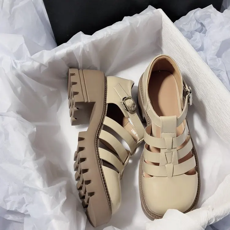 2024 Hot Sell New Baotou Sandals Women's Platform Roman Sandals Retro High Heels with A Line Button Hollowed Out Women's Shoes