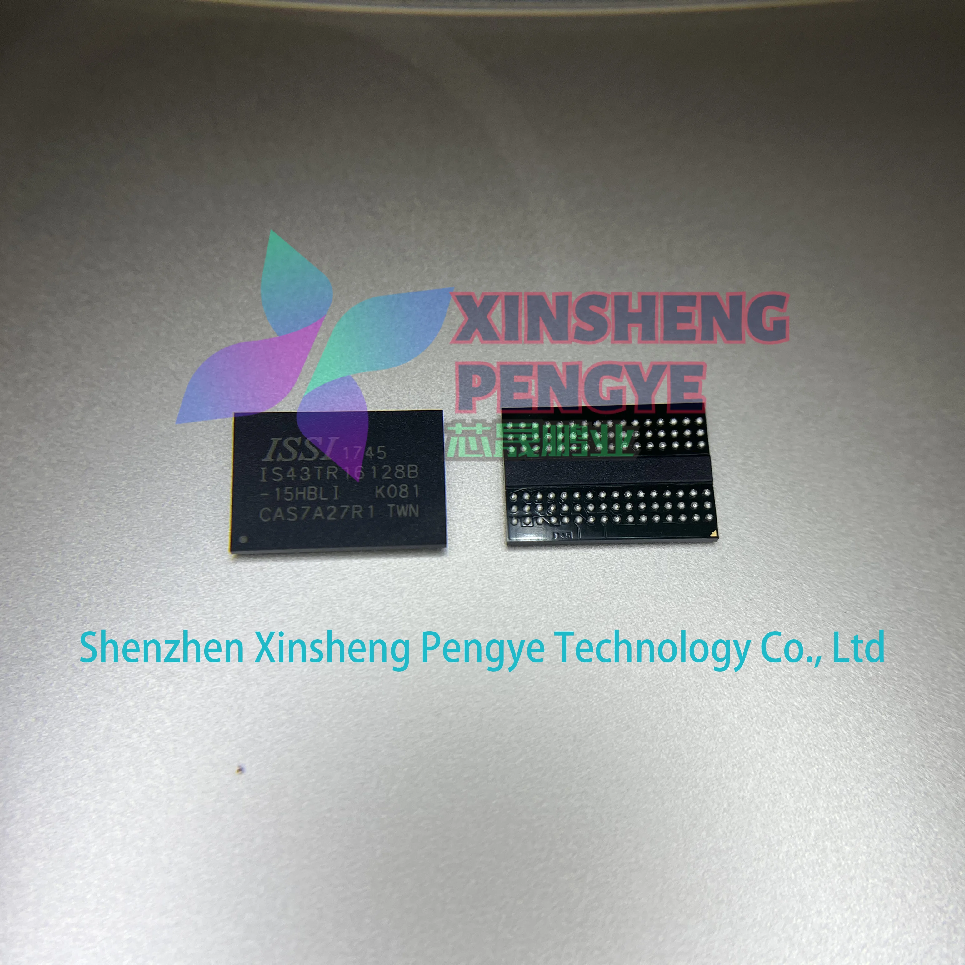 جودة عالية IS43TR16128B-15HBLI-TR IS43TR16128B-15HBLI حزمة FBGA-96 SDRAM DDR3 2G(128Mx16) 1333MT/s ذاكرة الوصول العشوائي IC في المخزون