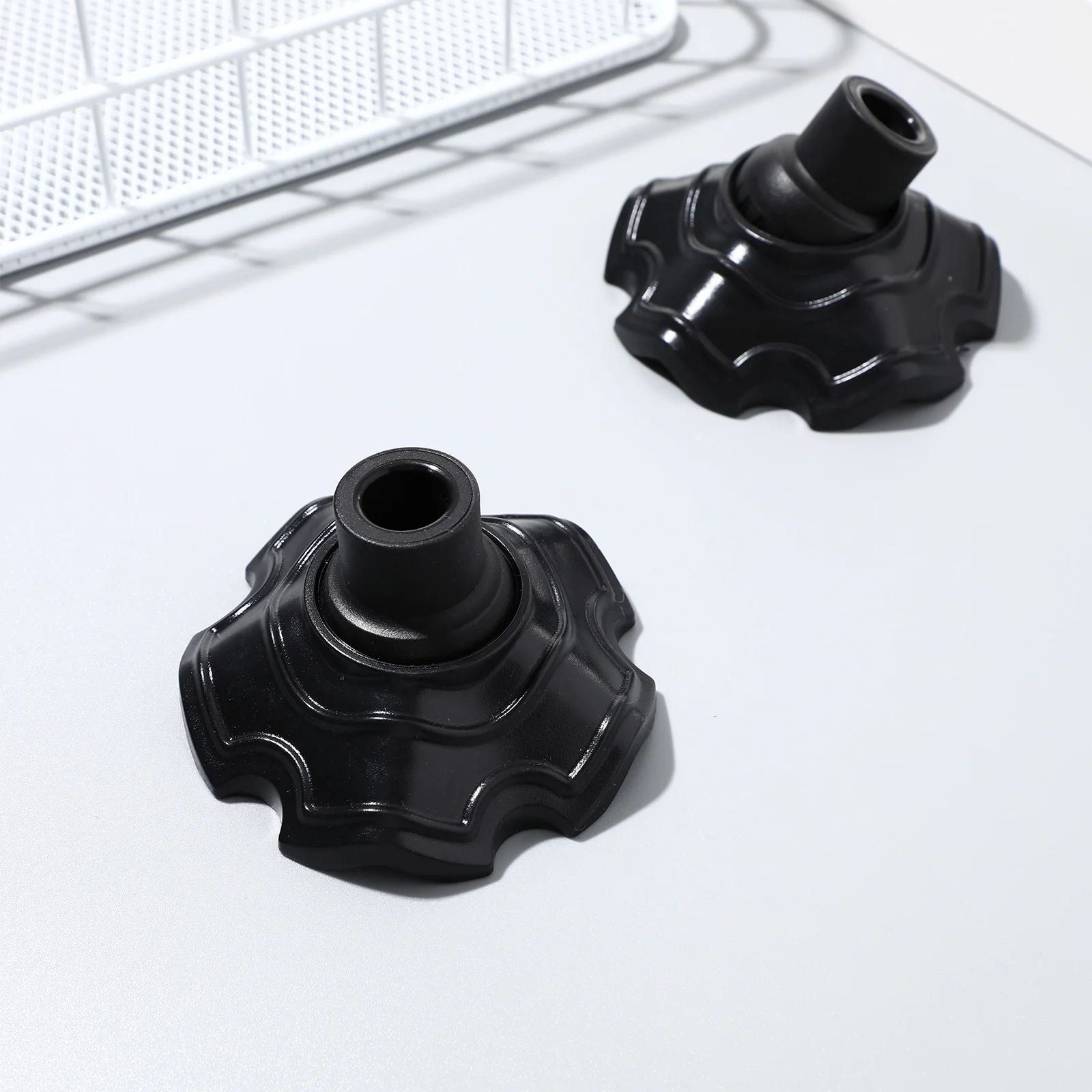 

4pcs Frog Flippers Chair Leg Floor Protectors Thickened Durable Non-Slip Camping Chair Feet Covers For Outdoor Tables Stools