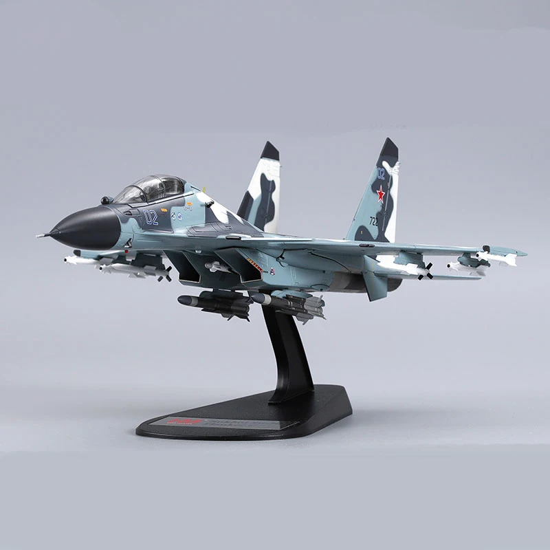 

Die cast Russian Air Force SU-30 fighter jet military combat 1:72 ratio alloy and plastic simulation gift