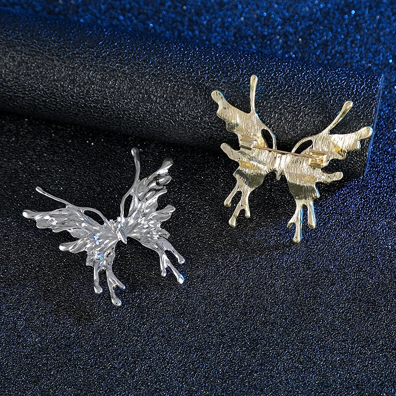 Vintage Irregular Texture Butterfly Brooch, Liquid Shape Hollow Butterfly Badge, Trendy Gothic Fashion Decorative Pin Gift for Women