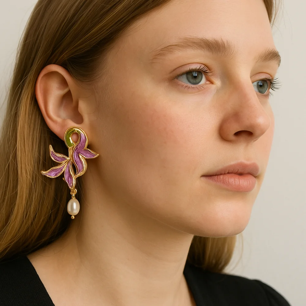 

Gold Plated Enamel Flower Stud Earrings Elegant Temperament Drip Oil Earrings Advanced Sense Light Luxury Pearl Pendant Earrings
