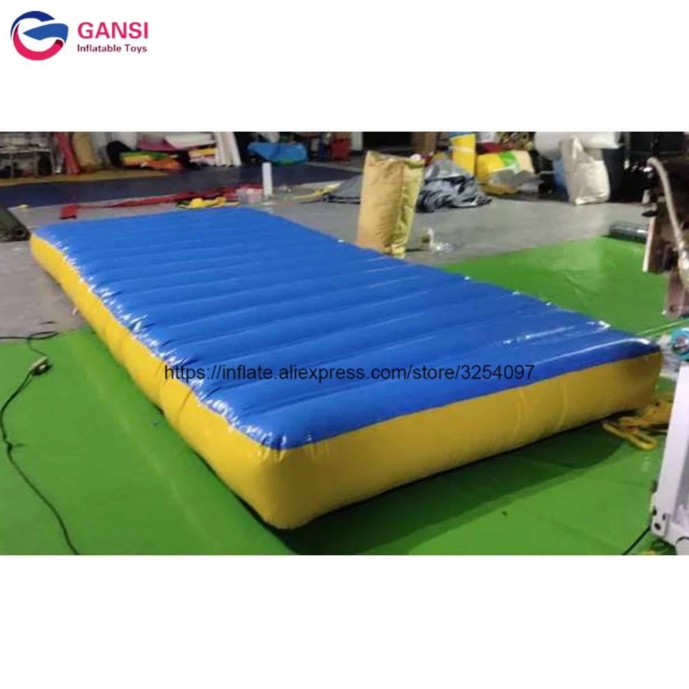 2019 Hot Product 5*2*0.3M Inflatable Gym Mats Water Floating Air Mat With Air Pump