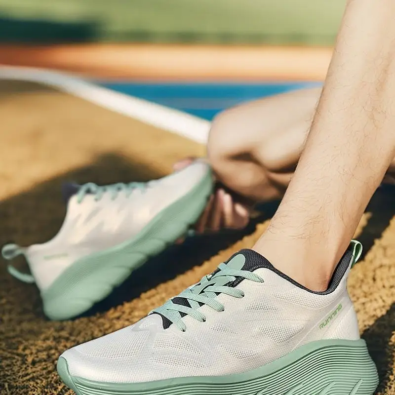 

Fashionable couple's new casual sneakers jogging wear-resistant cushioned running sneakers, super breathable and comfortable