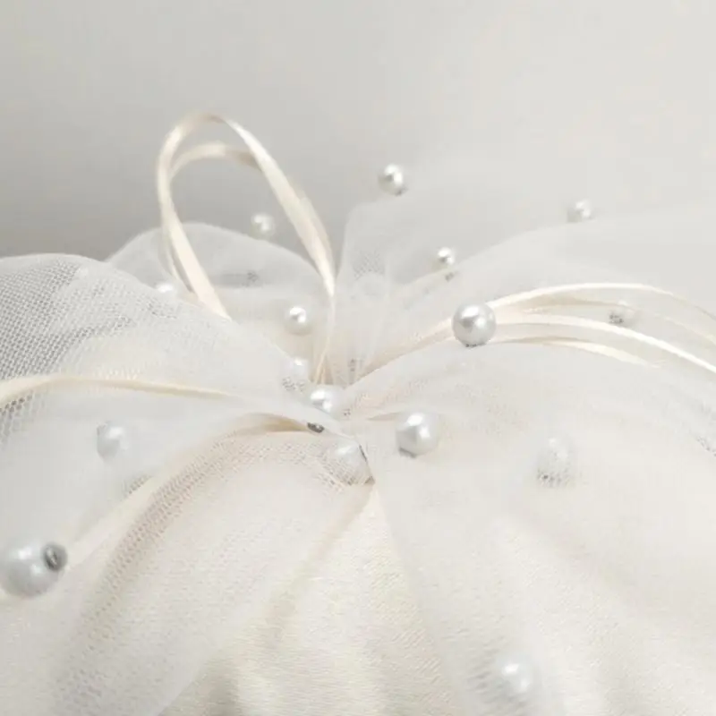31BB handgefertigte Perlenkissen weiße Ringe Bearer Kissen für Blumen Mädchen Hochzeit Verpflichtung Prom Party Dekorationen