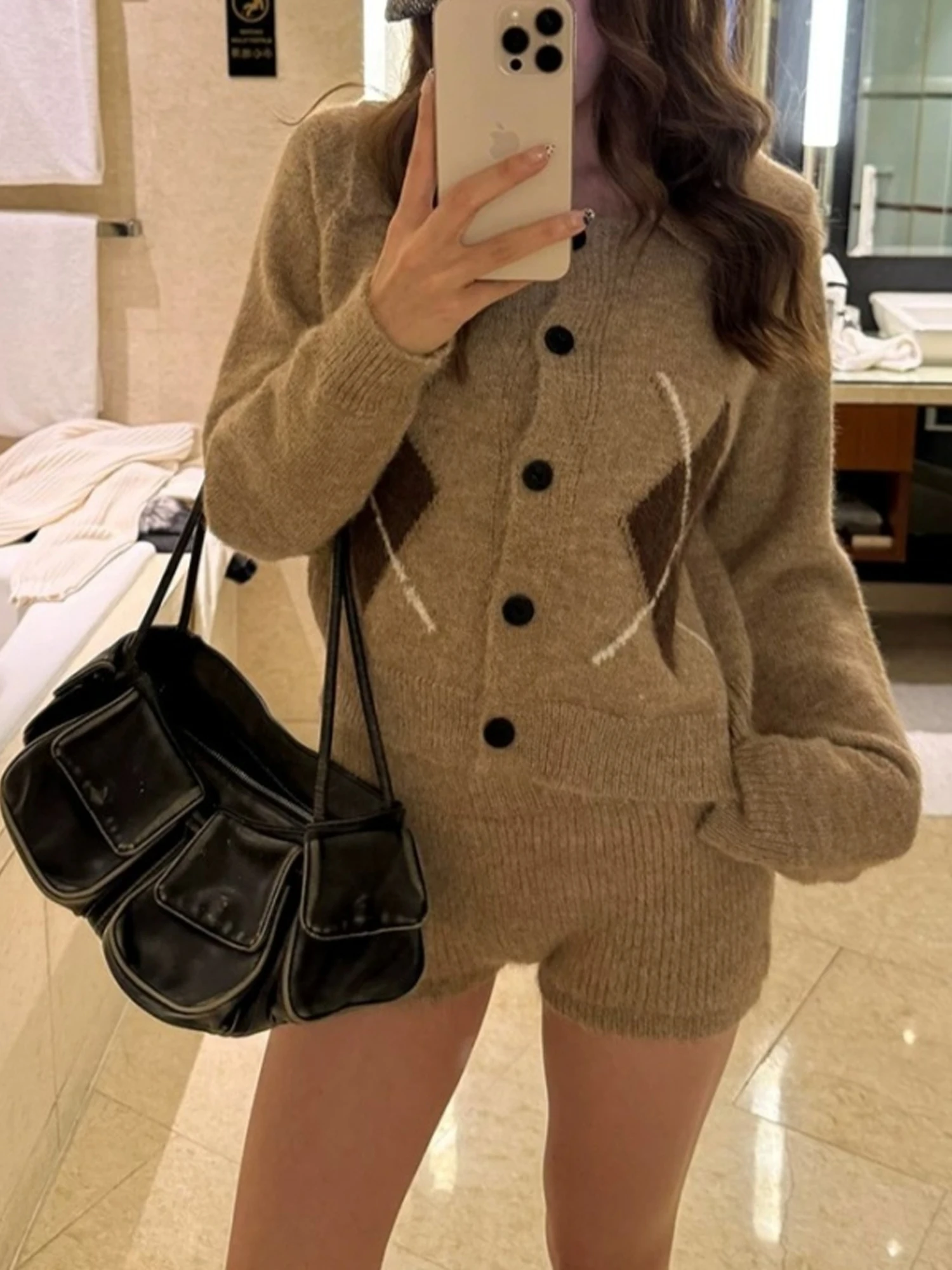 American Style Knitted Long Sleeve High Waist Slimming Sexy Short Pants Two Piece Set for Women Casual Wear Office Suitable