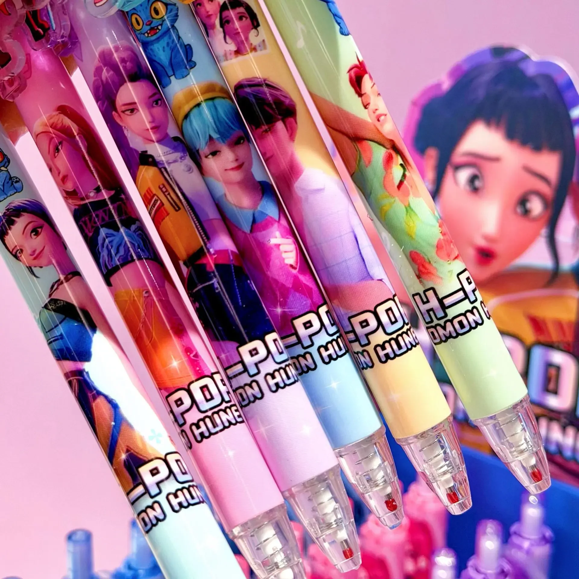 Anime Hunters Gilrs Lumi Mila Zoi Gelstifte, niedlicher einziehbarer Stift, für Schule, Studenten, Studium, Schreibwaren, Büro, Schreibbedarf, Geschenk – Detail 7