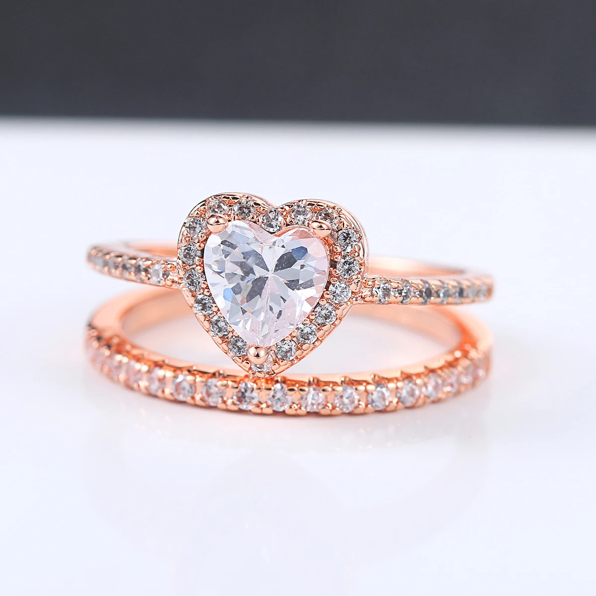 Fashion Crystal Love Heart Shaped Wedding Rings For Women AAA+Zircon Engagement Ring Glamour Fashion Jewelry R841