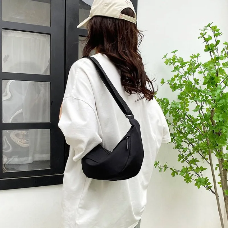 

Fashion Nylon Hobo Sling Dumpling Bag Solid Color Casual Shoulder Bag Large Capacity Underarm Bag for Women