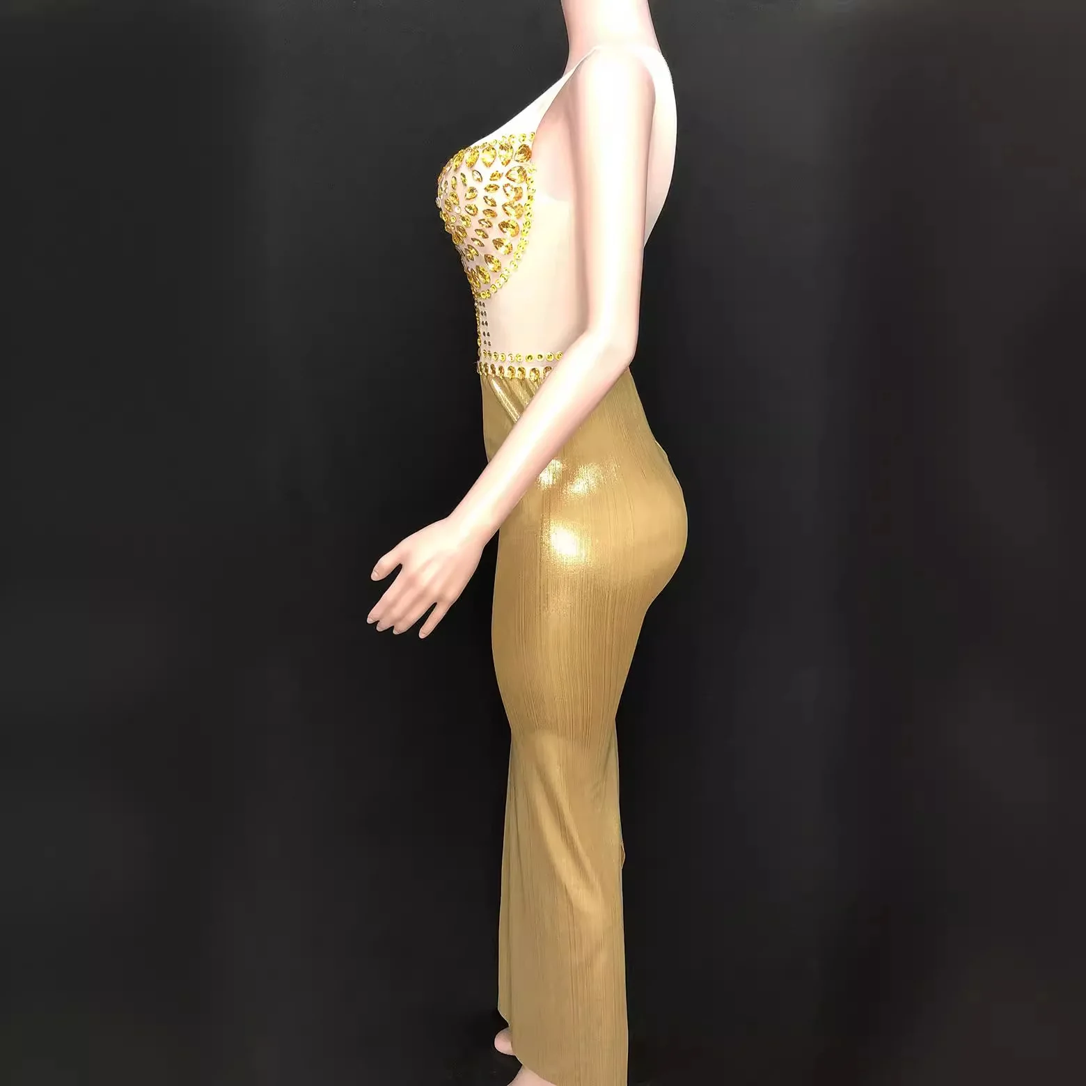 Abito da festa lungo senza maniche girocollo con diamanti lucidi dorati Abito da festa lungo con spacco sul retro Stile sottile sexy Robe De Soiree Elegante Pour Femme