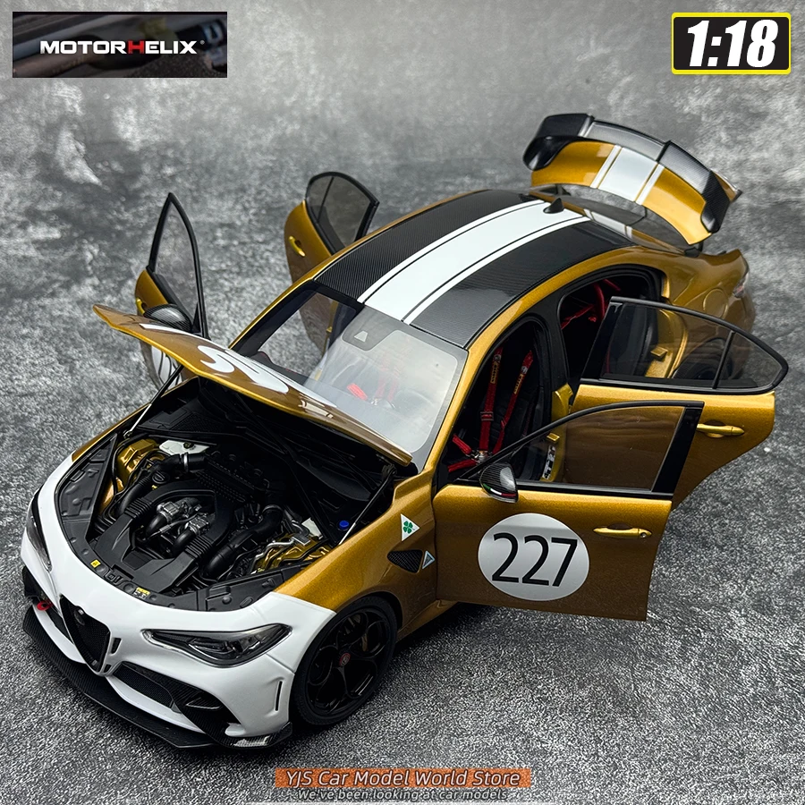 MOTORHELIX 1/18 Alfa Romeo Giulia GTAm Car model Metal die cast