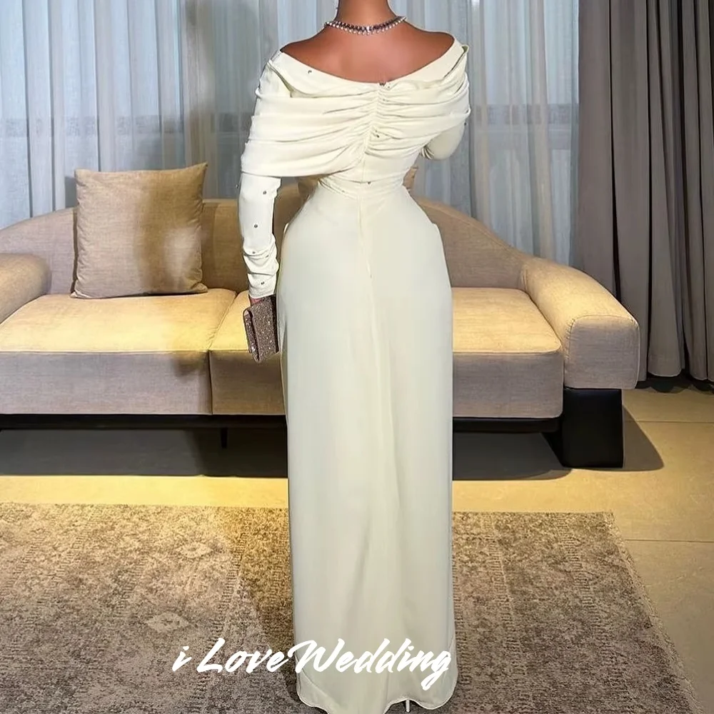 Elegancka jasnożółta suknia wieczorowa Błyszcząca kryształowa suknia koktajlowa Imperium talii Kochanie z długim rękawem Suknia z odkrytymi ramionami Dostosowane