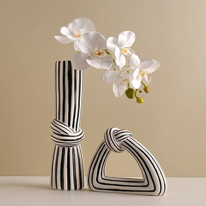 Modern Art Creative Minimalist Striped Knot Vase Home Ornament High Grade Decor For Entryway Living Room Household Desktop