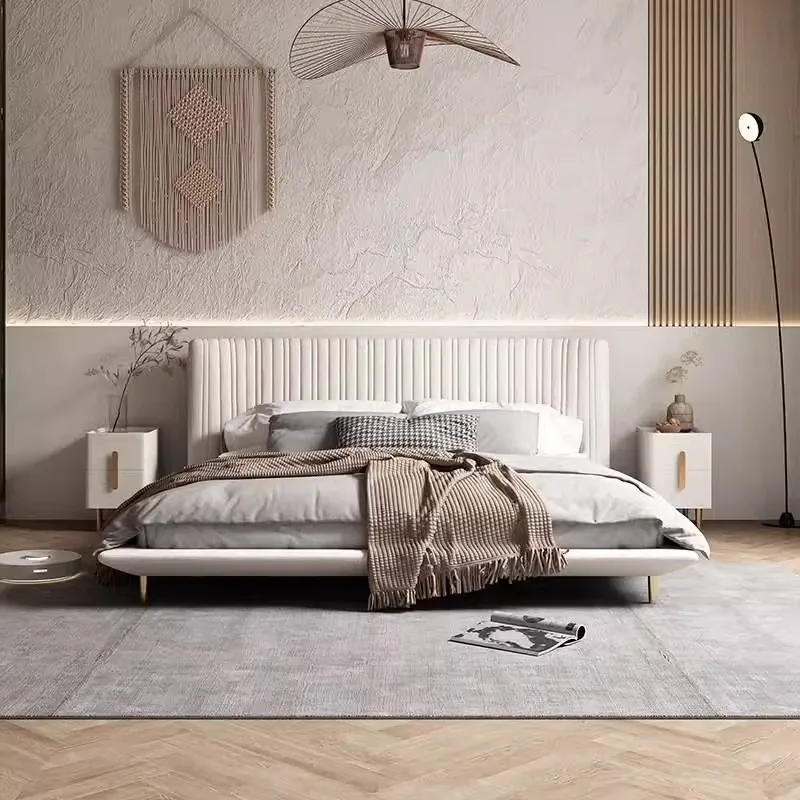 French shell suspended leather Italian minimalist master bedroom double1.8m high-end soft bag first layer cowhide bed