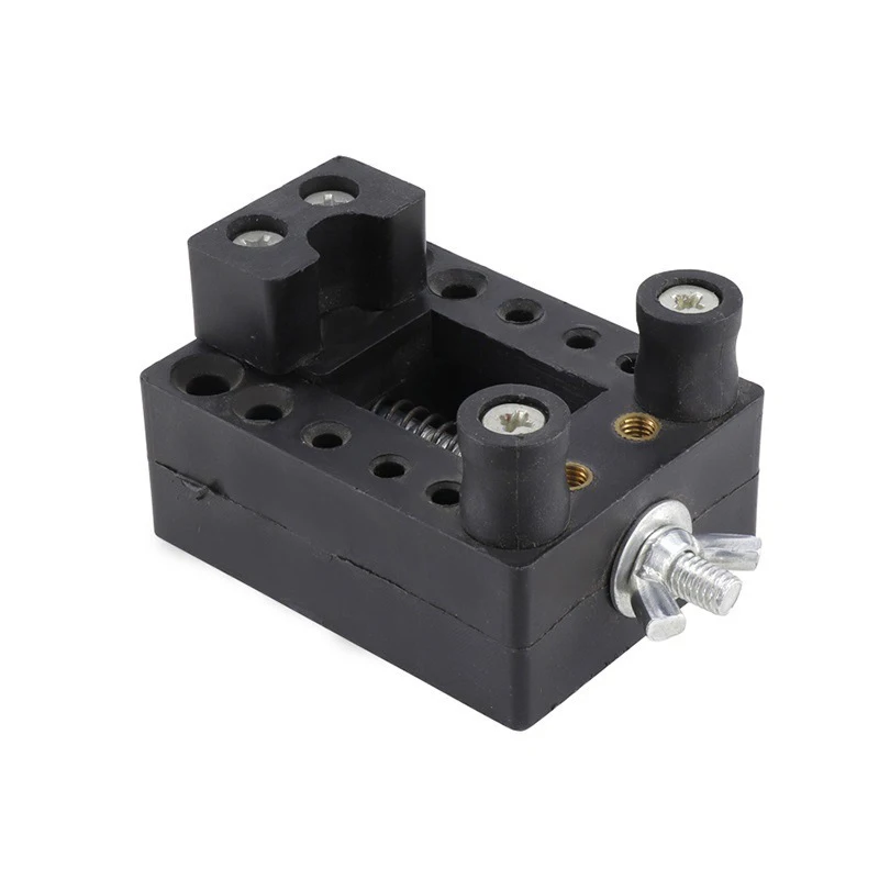 

Мини-плоскогубцы для резьбы по ореху