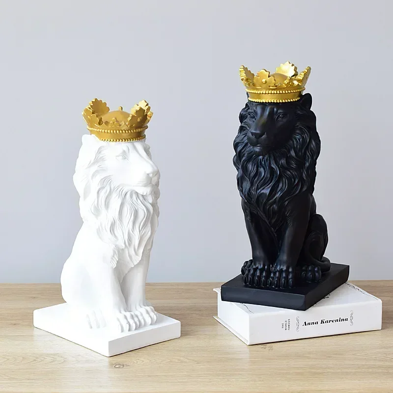 VILEAD 17cm Height Golden Crown Lion King Statue Nordic Handicraft Home Office Decoration Lion King Modle Animals Art Sculpture