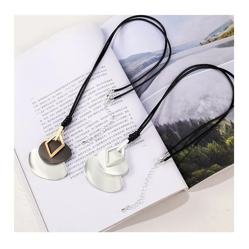 

Popular Jewelry Foreign Trade Simple and Fashionable Water Drop Women's Long Necklace Retro Sweater Chain